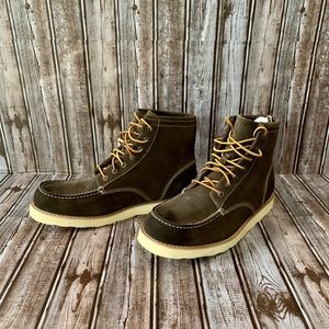 Brand New Macy’s Eastland Boot - Size 13